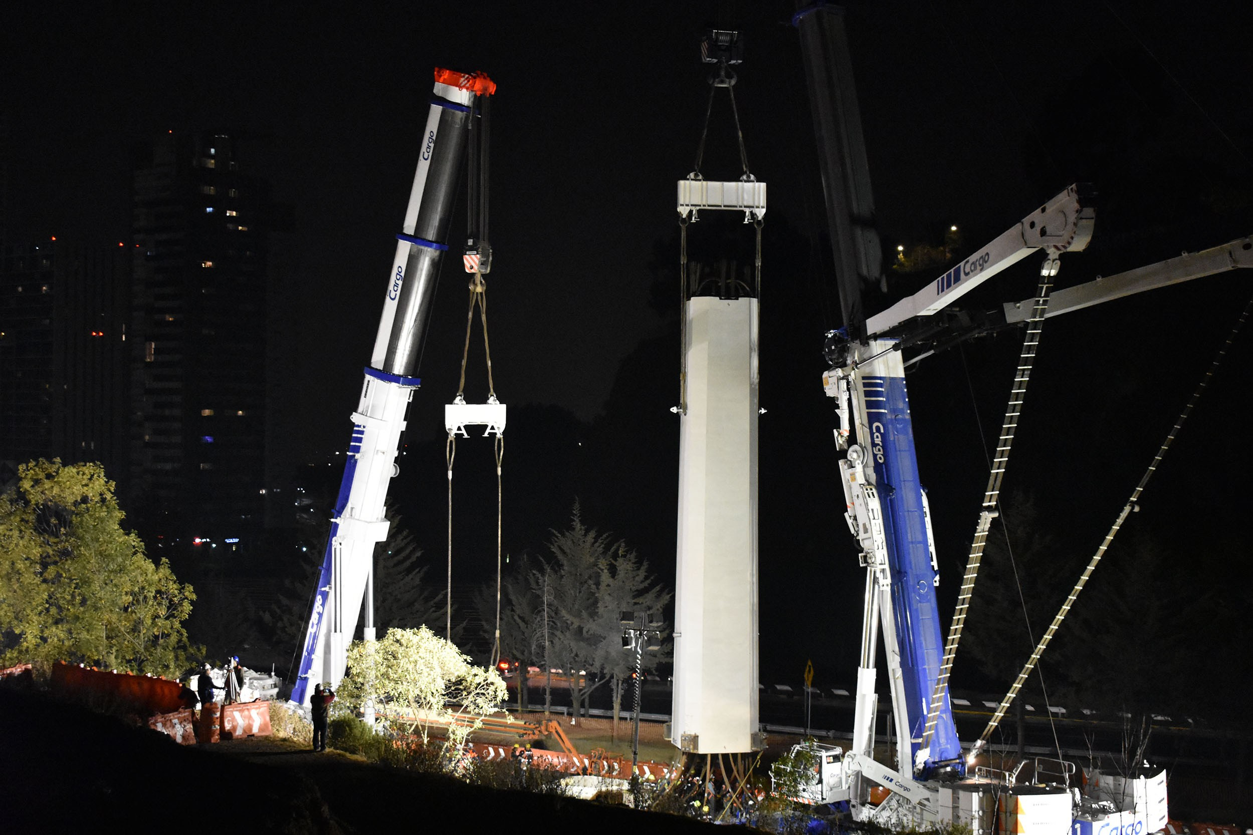 MONTAJE DE COLUMNA TREN MÉXICO - TOLUCA 04.jpg