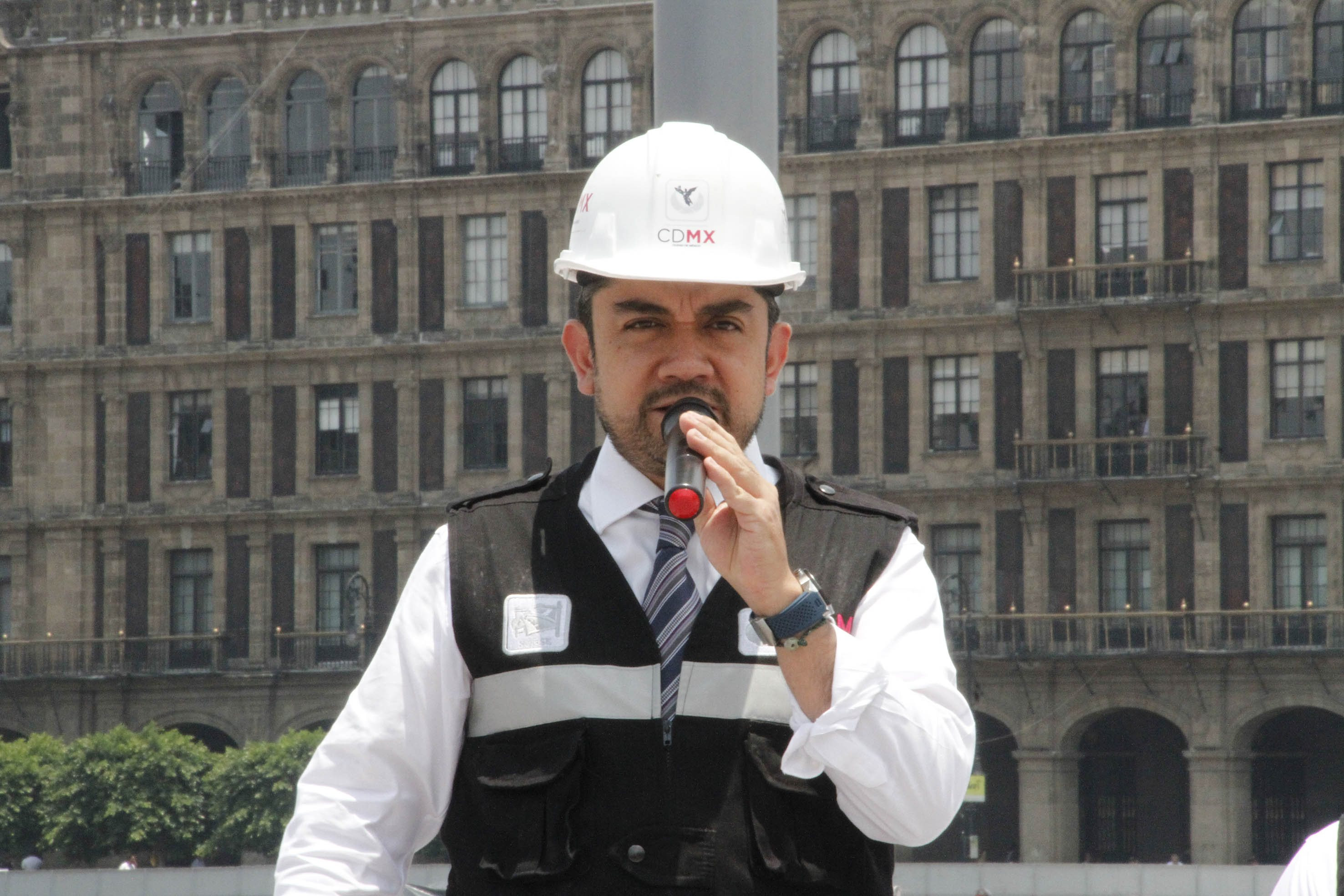 RECORRIDO DE OBRA EN EL ZÓCALO CDMX 02.JPG