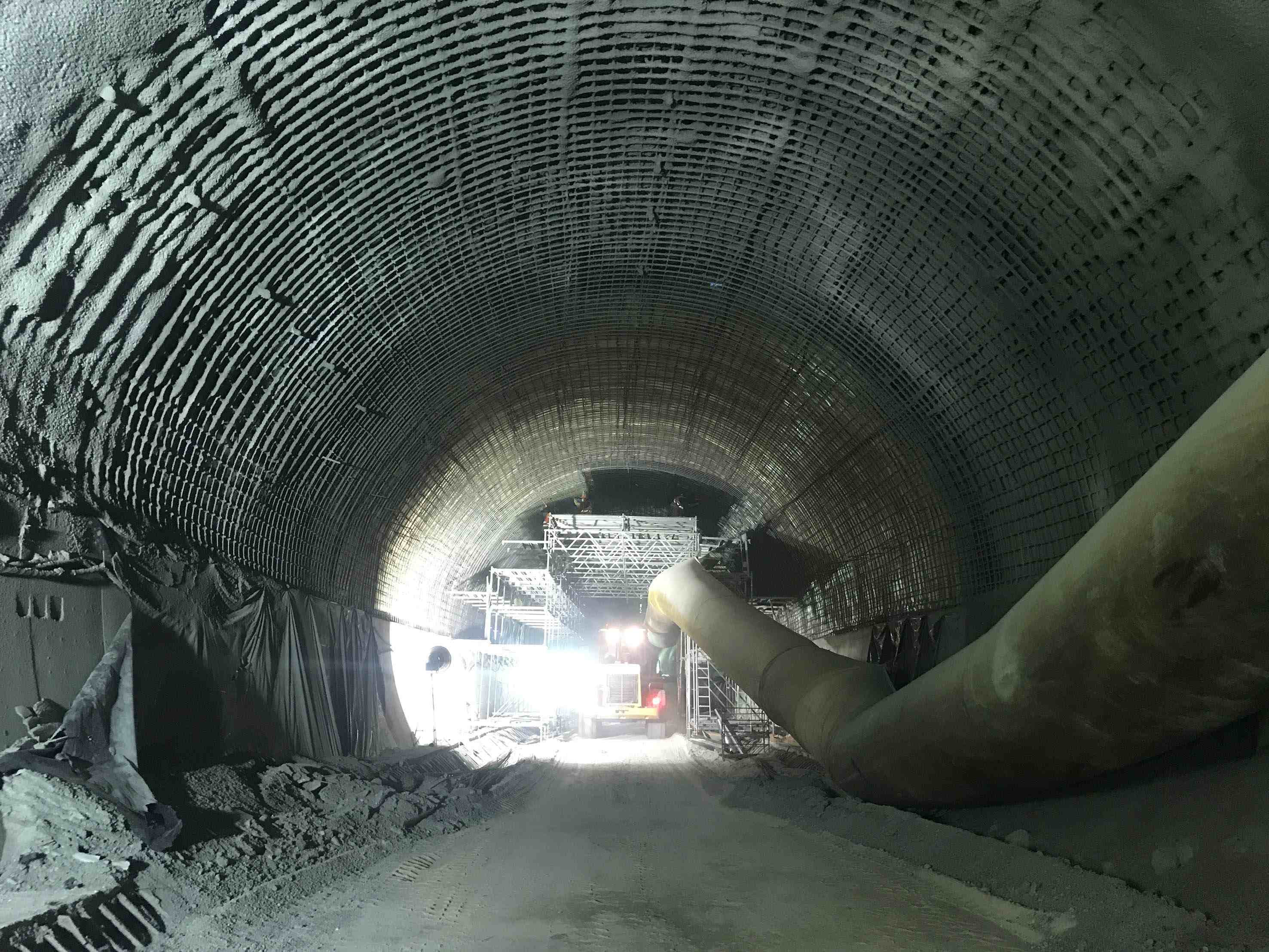 Avances construcción túnel 03.JPG