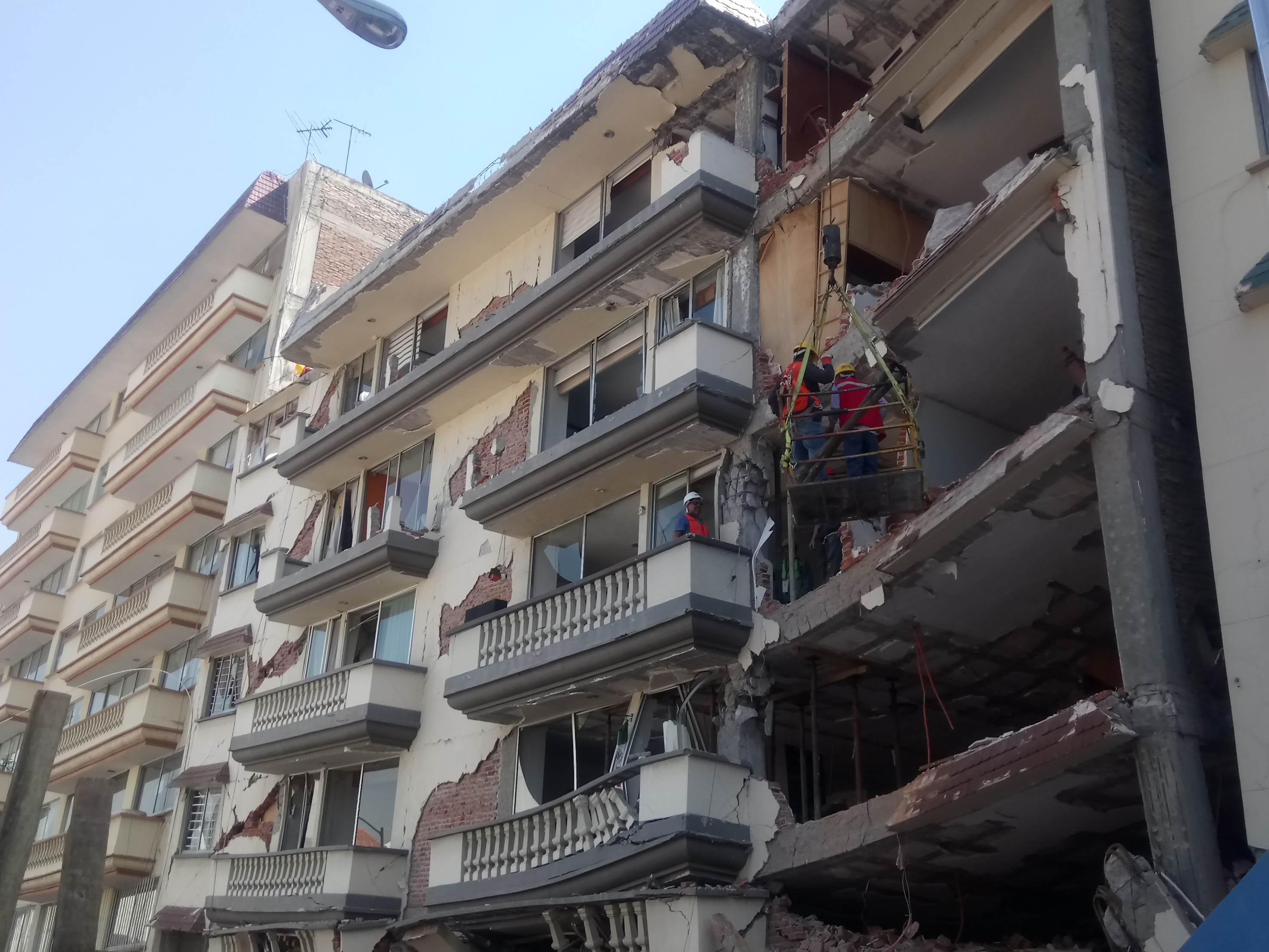 Coquimbo durante demolición 1.JPG