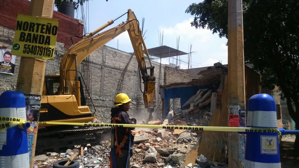 Calle 323 Proceso de demolición.jpeg