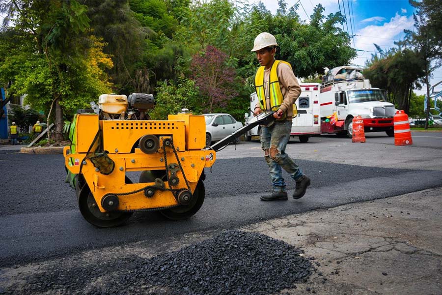 CON EL PROGRAMA BACHEO PROGRAMADO NOCTURNO EL GOBIERNO CAPITALINO HA ATENDIDO 2 MIL  100 BACHES EN 13 VIALIDADES_0002_04.jpg