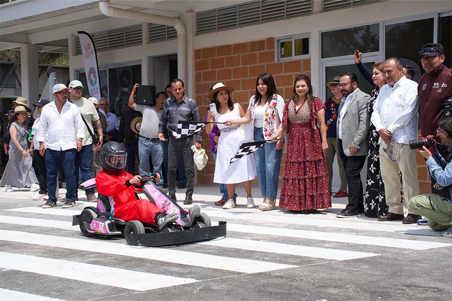 CLARA BRUGADA UTOPÍA MIXIUHCA_0010_SOBSE.jpg